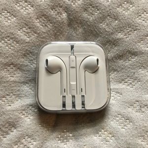 Apple Headphones